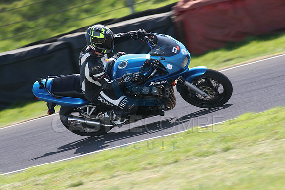 BIKES 1585