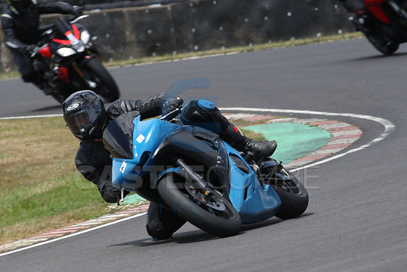 BIKES 1021