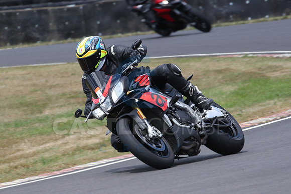 BIKES 1042