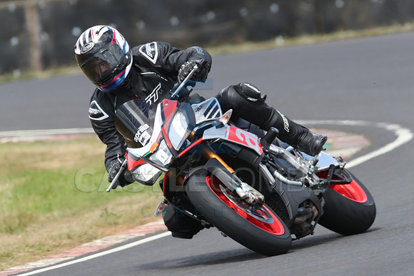 BIKES 1077