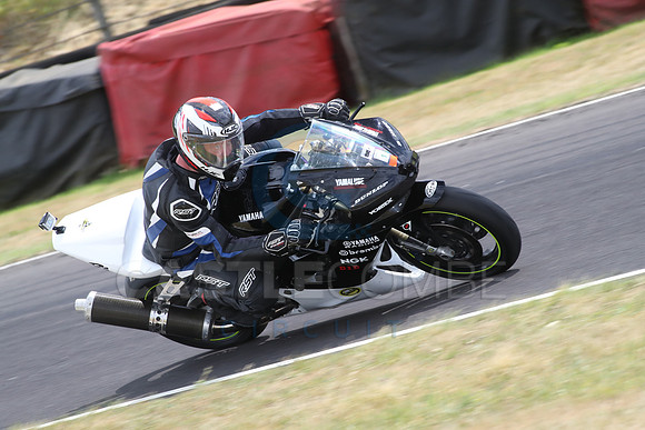 BIKES 2104
