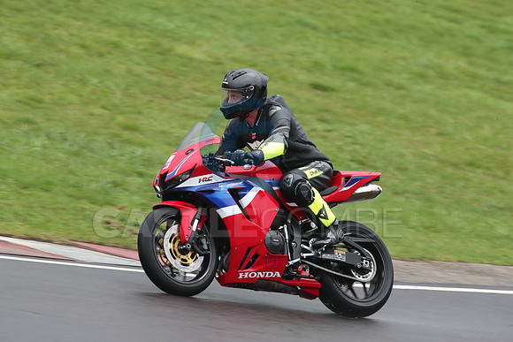 BIKES 0405