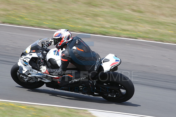 BIKES 1027