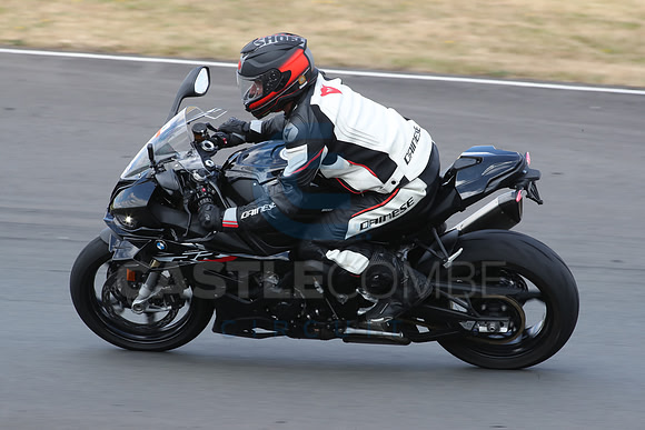 BIKES 1099