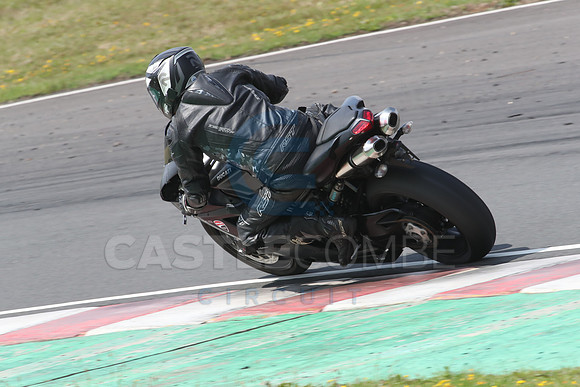 BIKES 1104