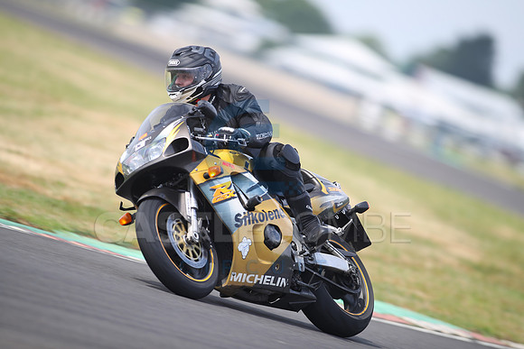 BIKES 1300