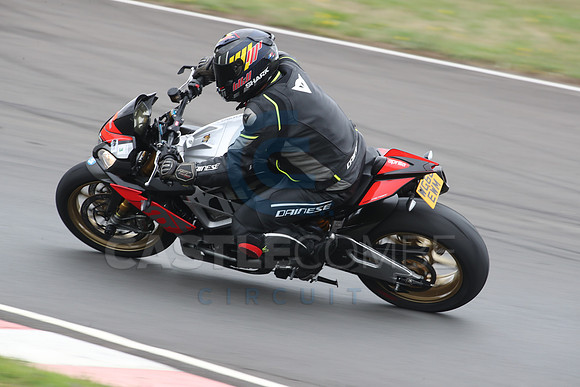 BIKES 1040