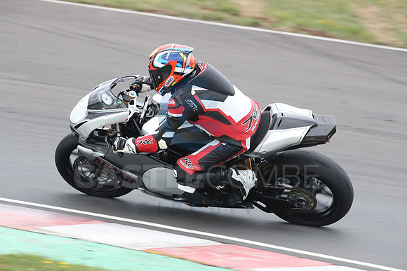 BIKES 1052