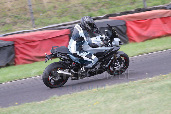BIKES 1670