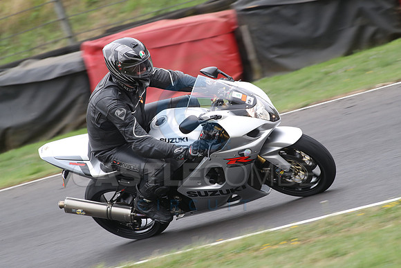 BIKES 1749