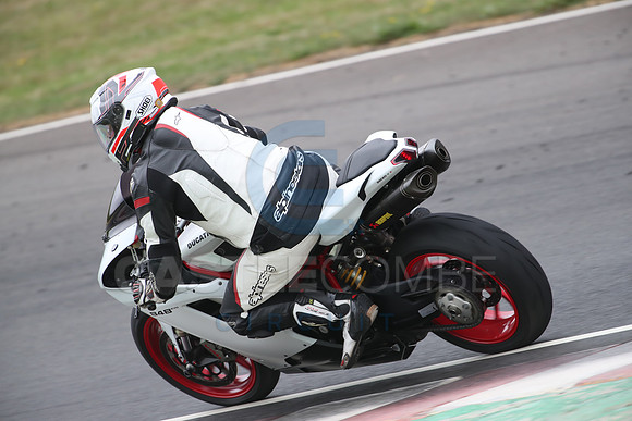 BIKES 1609