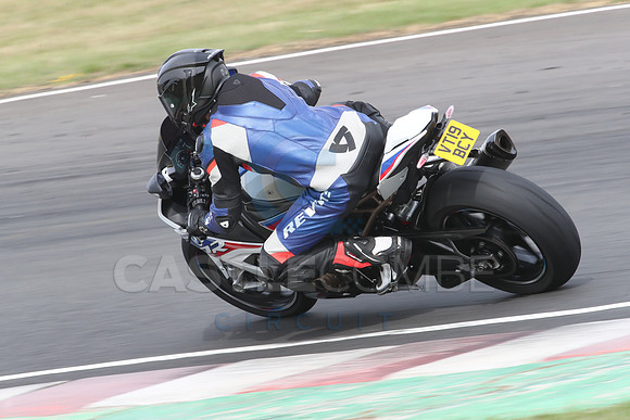 BIKES 2305