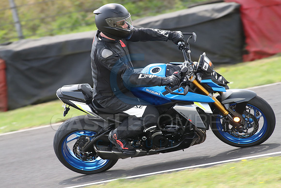 BIKES 1687