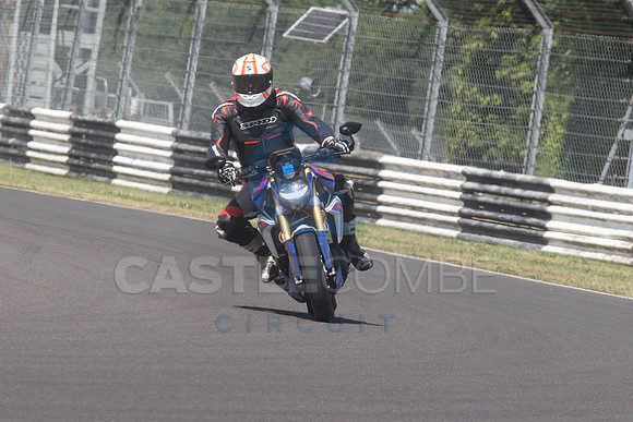 BIKES 1600