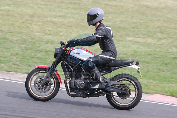 BIKES 2322