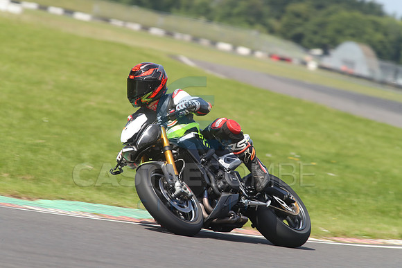 BIKES 1562