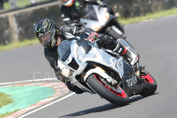 BIKES 0950