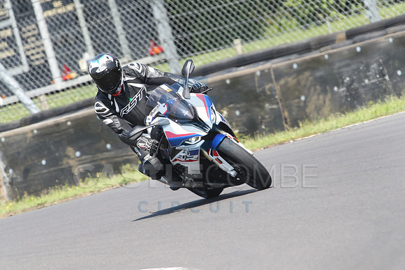 BIKES 0977