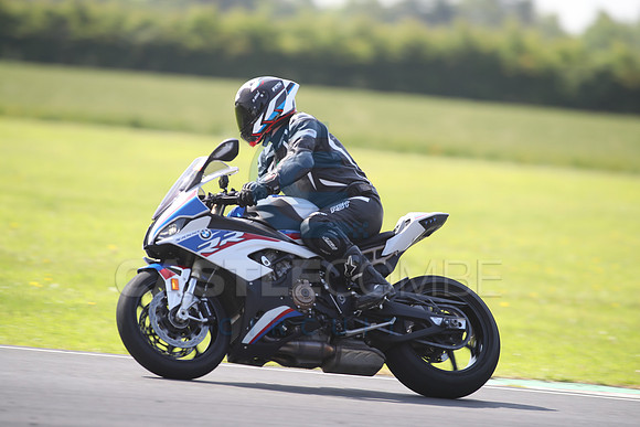 BIKES 1403