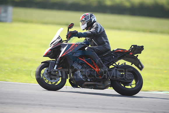 BIKES 1409