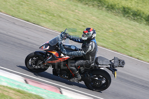 BIKES 2387