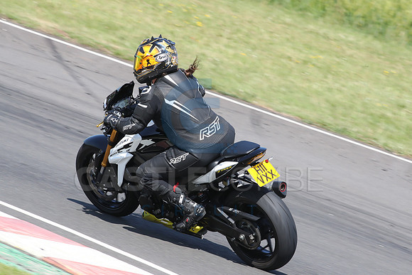 BIKES 2442