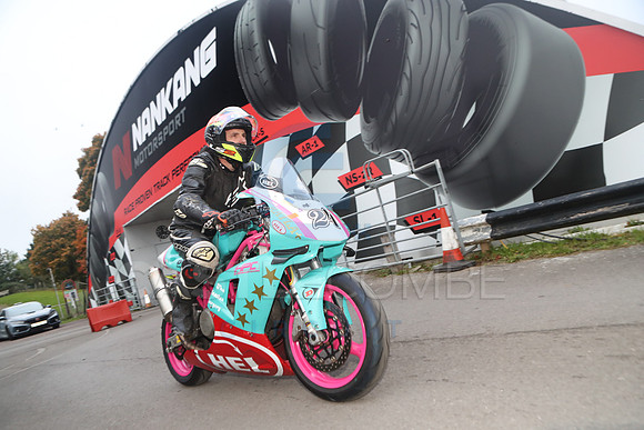 BIKES 0090