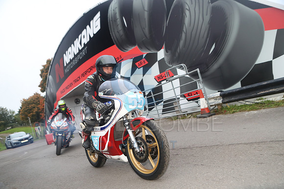 BIKES 0100