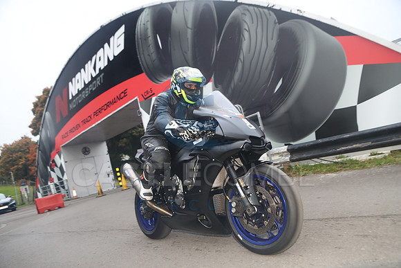BIKES 0102