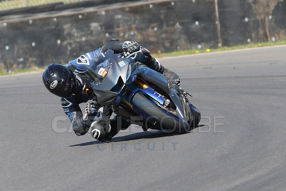 BIKES 0900