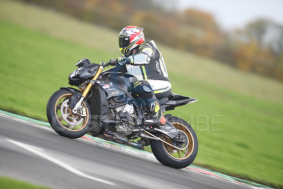 BIKES 2487