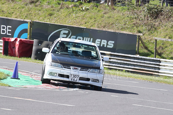 SPRING ACT 0550