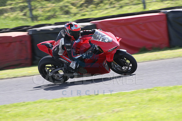 BIKES 1369