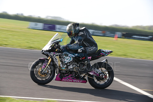 BIKES 0100