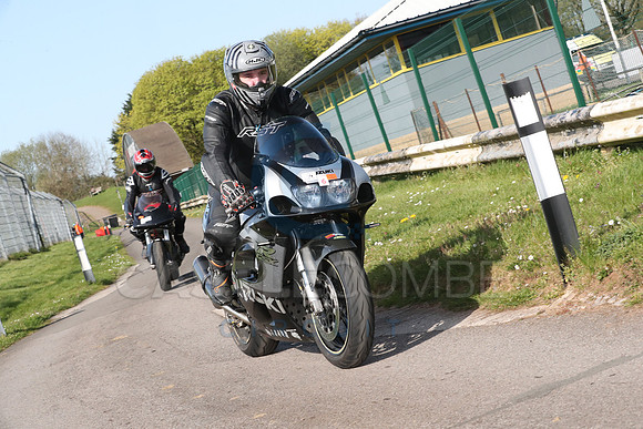 BIKES 0208