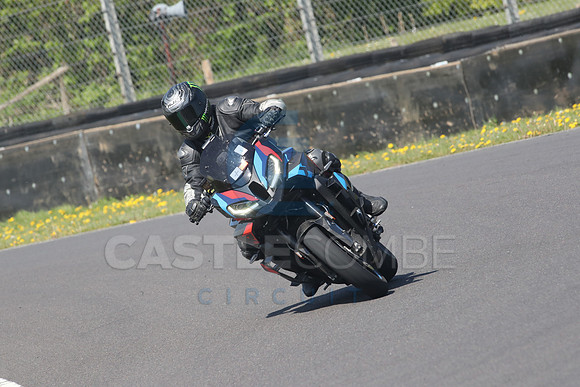 BIKES 1093