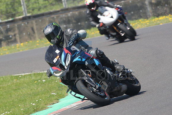 BIKES 1094