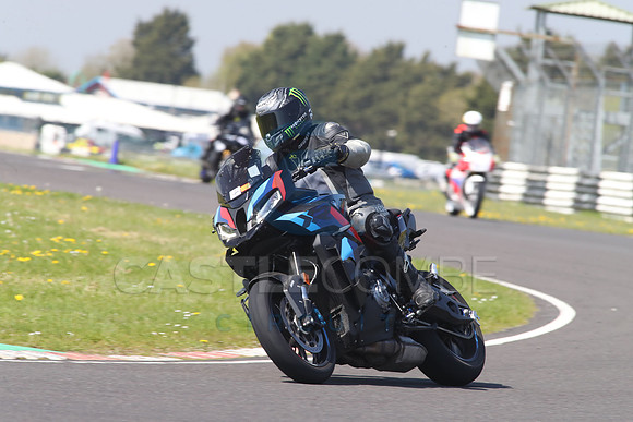 BIKES 1569