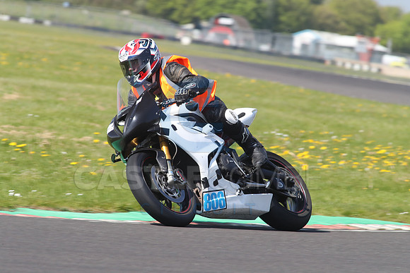 BIKES 1366