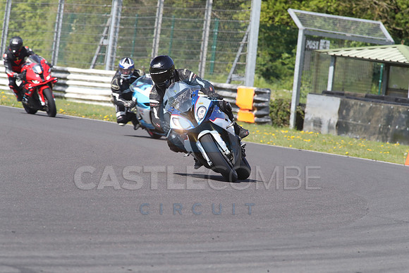 BIKES 1374
