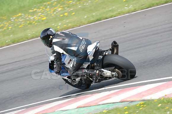 BIKES 2200
