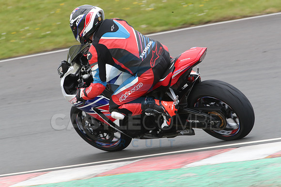 BIKES 1098