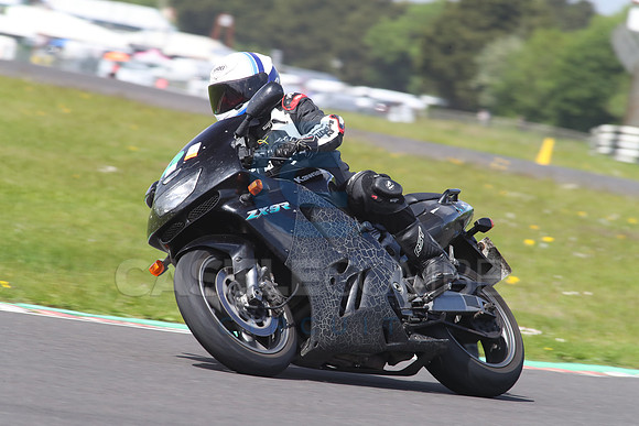 BIKES 1585