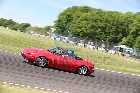 JDM COMBE 0930
