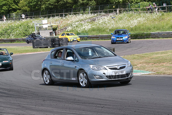 JDM COMBE 2694