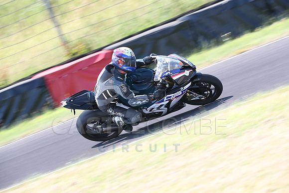 BIKES 0619