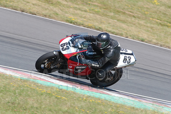 BIKES 1064