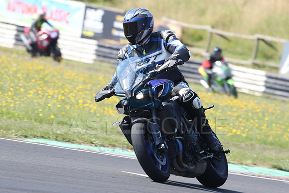 BIKES 1049