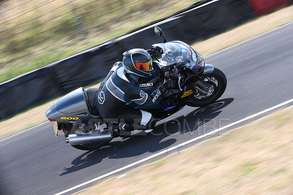 BIKES 2093