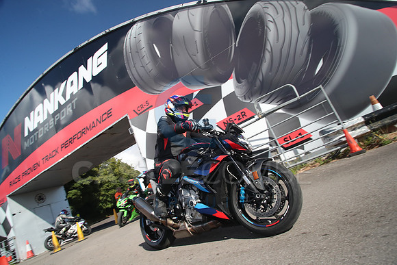 BIKES 0042